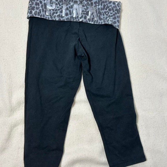 Y2K Victoria's Secret PINK VS Foldover Yoga Capri Pants Bling Leopard small - Picture 1 of 5